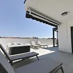 Apartment Arba Fortuna Exclusive With Private Parking Zadar
