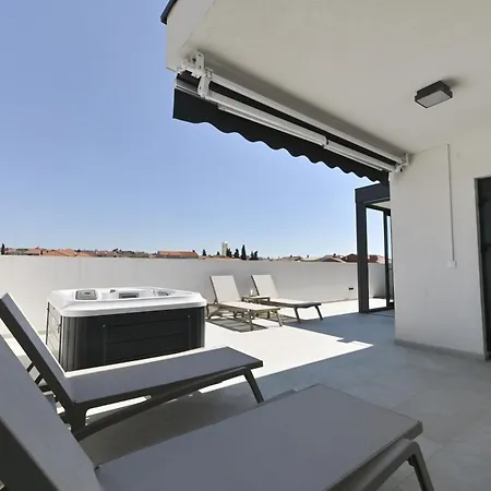 Apartman Arba Fortuna Exclusive With Private Parking Zadar