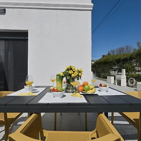 Lägenhet Arba Fortuna Exclusive With Private Parking