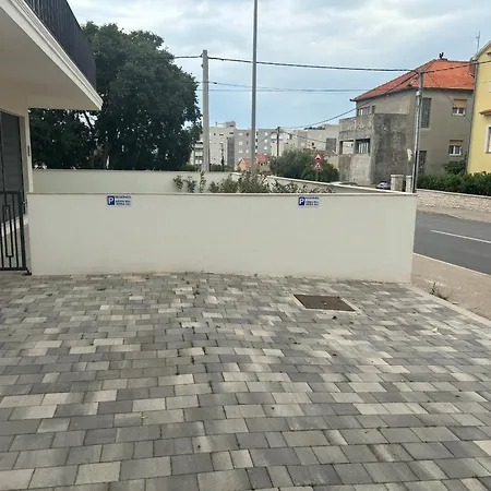 Arba Fortuna Exclusive With Private Parking Lägenhet Zadar