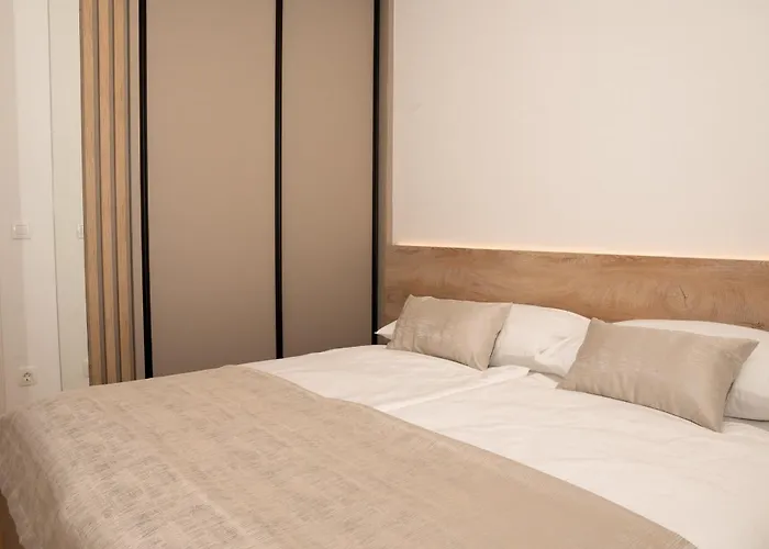 Arba Fortuna Exclusive With Private Parking Apartment