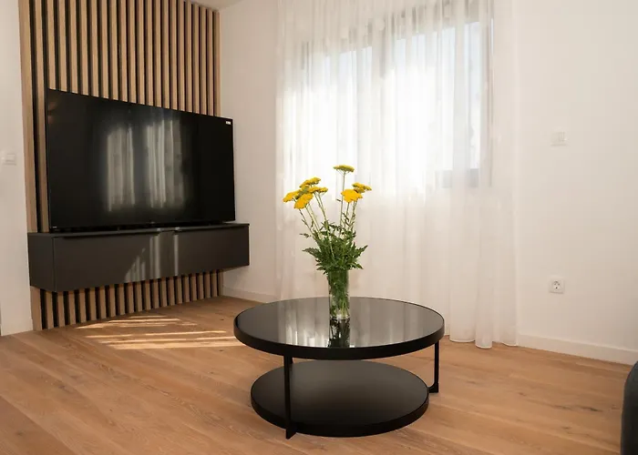 Arba Fortuna Exclusive With Private Parking Apartment